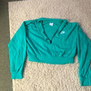 This is a teal Nike crop. Comfortable but super cute